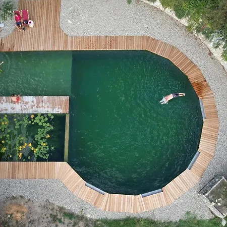 Perchee Les De Fallot - Sauna Bain-froid Piscine Naturelle Chalet L'isle-Bouzon